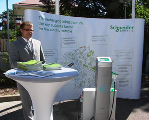 Schneider Electric и EMT открыли первую станцию